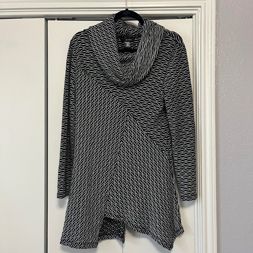 Ali Miles Womens Black White Graphic Print Cowl Neck Tunic Top Size M